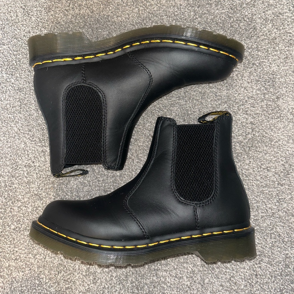Doc Marten Chelsea boots